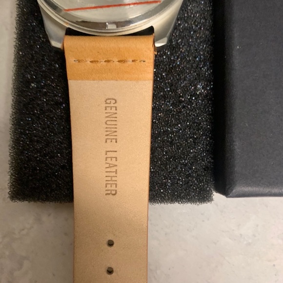 Gently Used In The Box - Picture 3 of 5